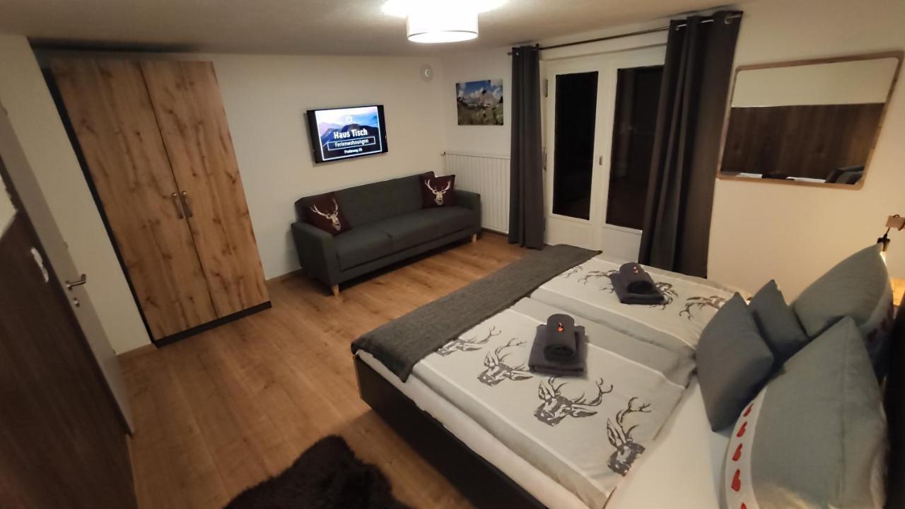 Ferienwohnung Haus Tisch Schruns Exterior foto