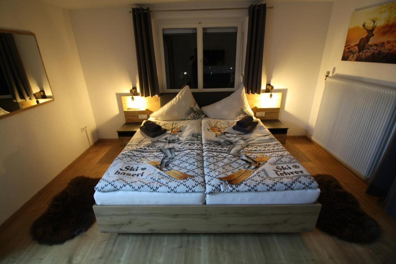Ferienwohnung Haus Tisch Schruns Exterior foto