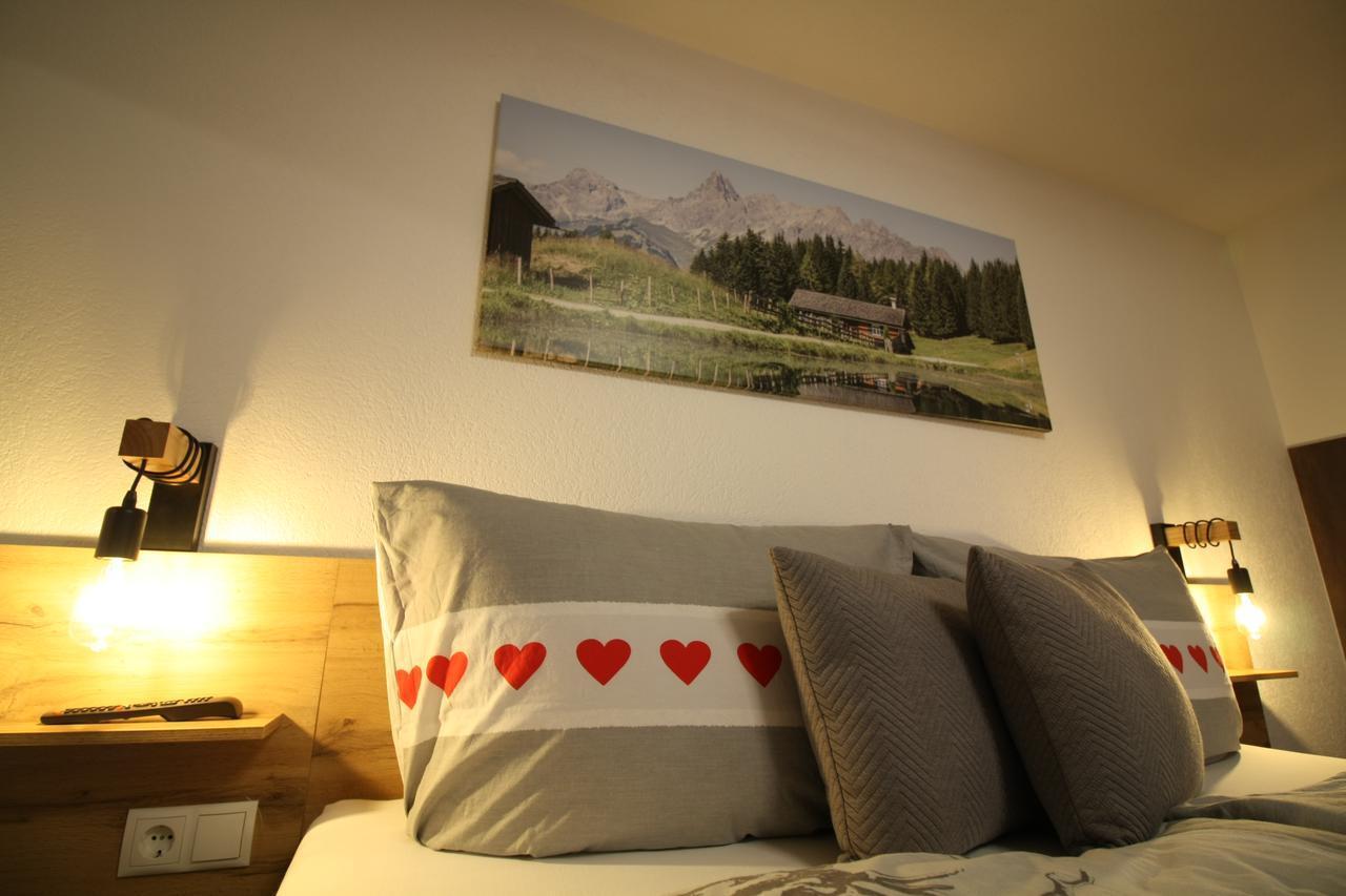 Ferienwohnung Haus Tisch Schruns Exterior foto